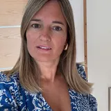 Mariana R.